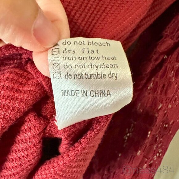 Burgundy Women's Plus Long-Sleeved Blouse w/Lace Sleeves 2XL - Picture 6 of 6